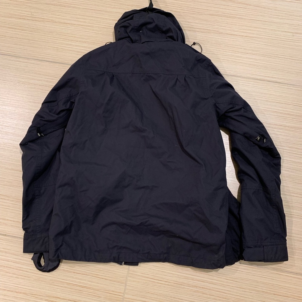 Holden Jacket - Picture 8 of 8